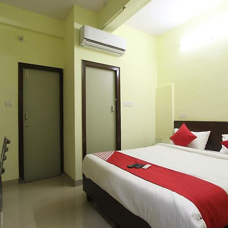 Hotel O V R Residency Near Sri Amruth Chithra Mandira Bangalore Exterior photo