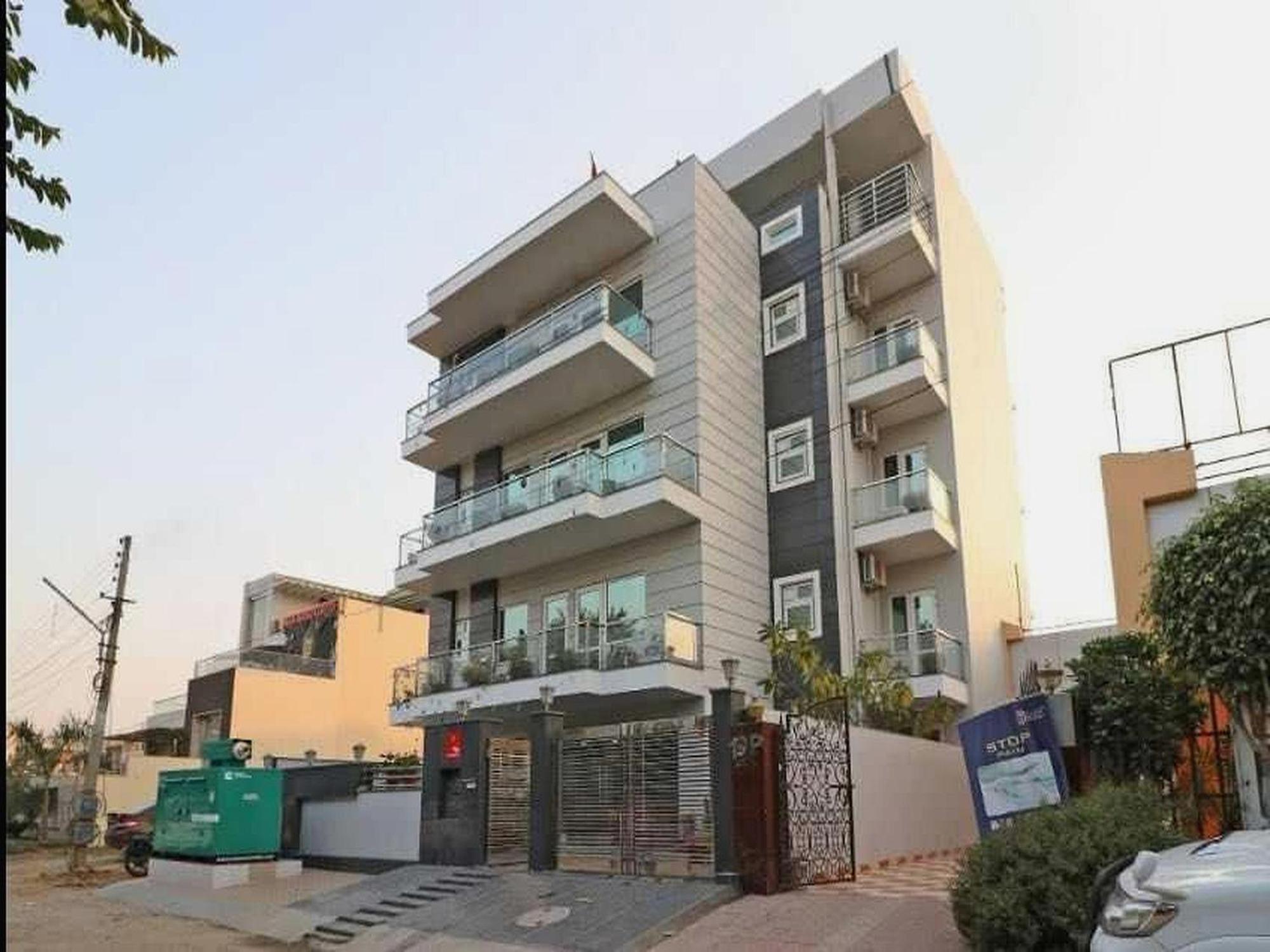 Hotel O V R Residency Near Sri Amruth Chithra Mandira Bangalore Exterior photo
