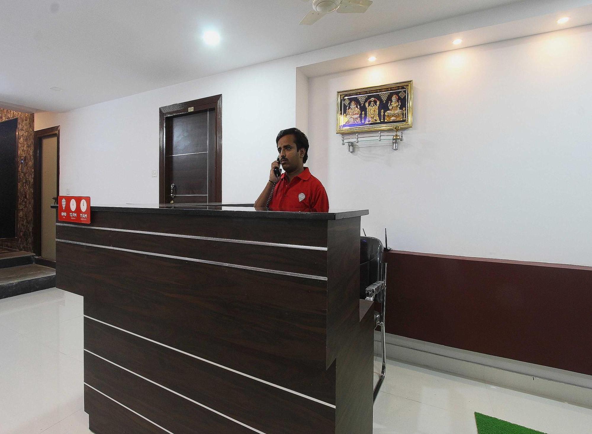 Hotel O V R Residency Near Sri Amruth Chithra Mandira Bangalore Exterior photo
