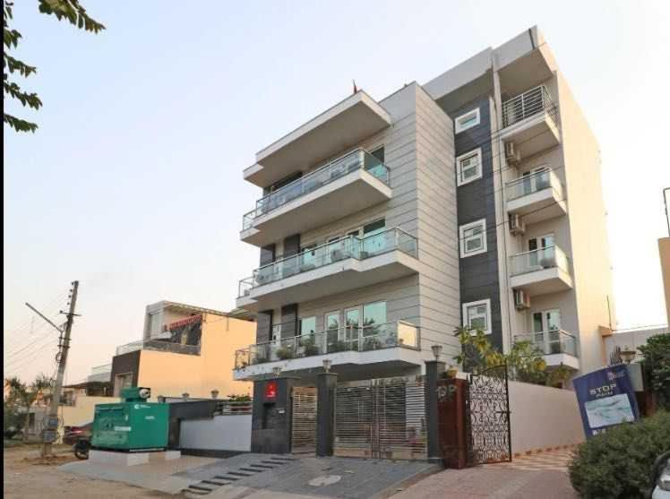 Hotel O V R Residency Near Sri Amruth Chithra Mandira Bangalore Exterior photo