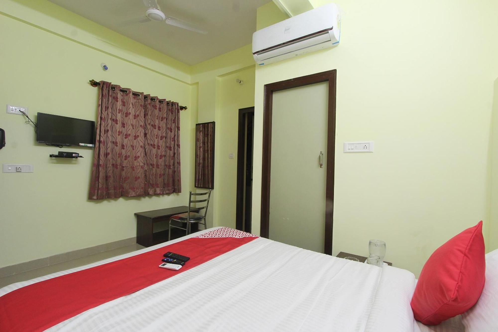 Hotel O V R Residency Near Sri Amruth Chithra Mandira Bangalore Exterior photo