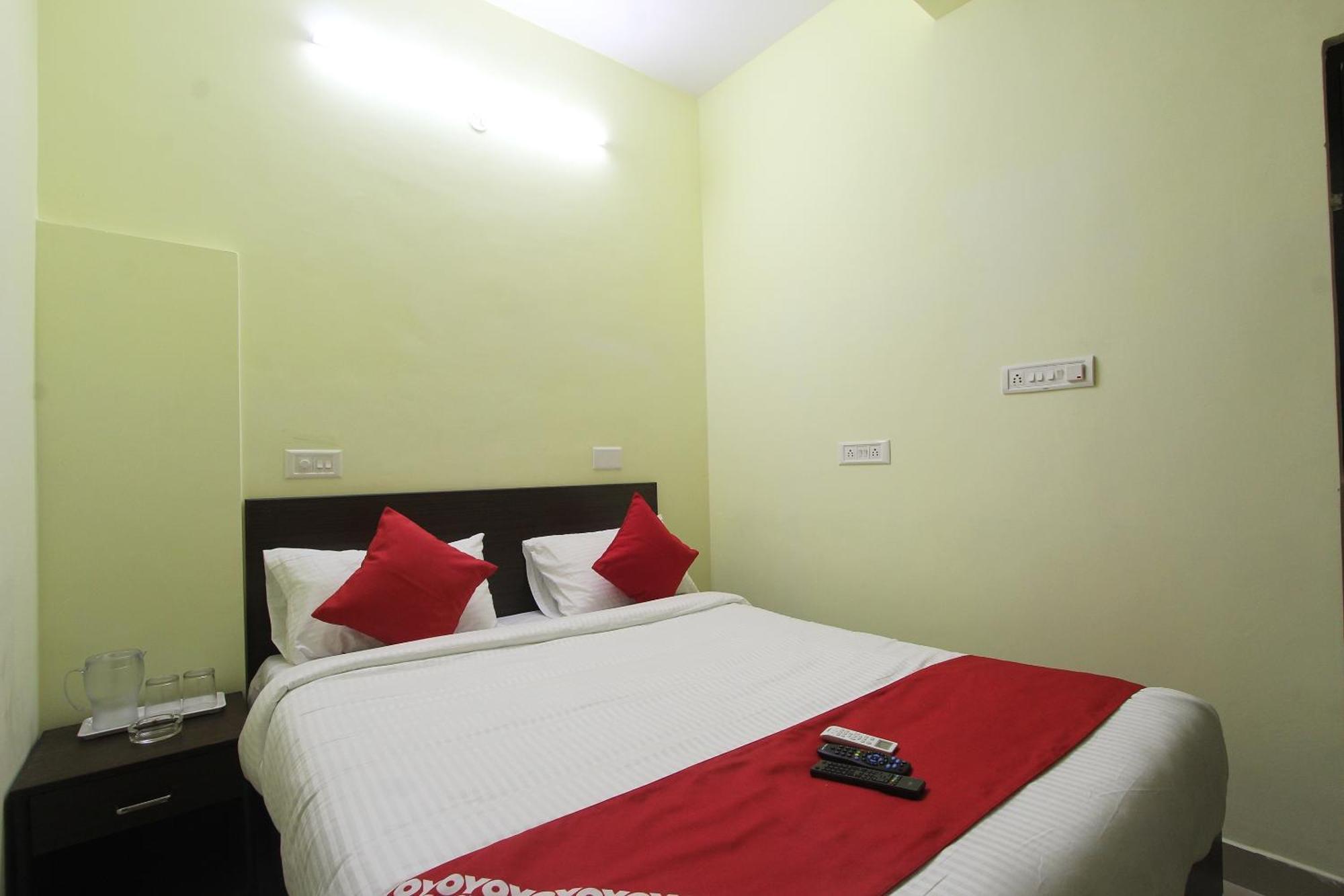 Hotel O V R Residency Near Sri Amruth Chithra Mandira Bangalore Exterior photo