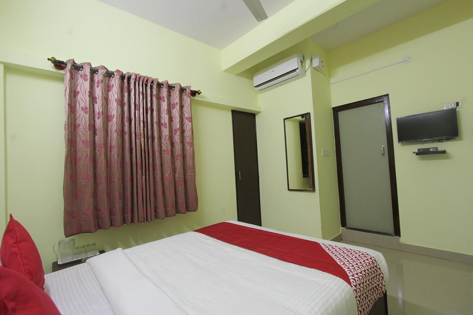 Hotel O V R Residency Near Sri Amruth Chithra Mandira Bangalore Exterior photo