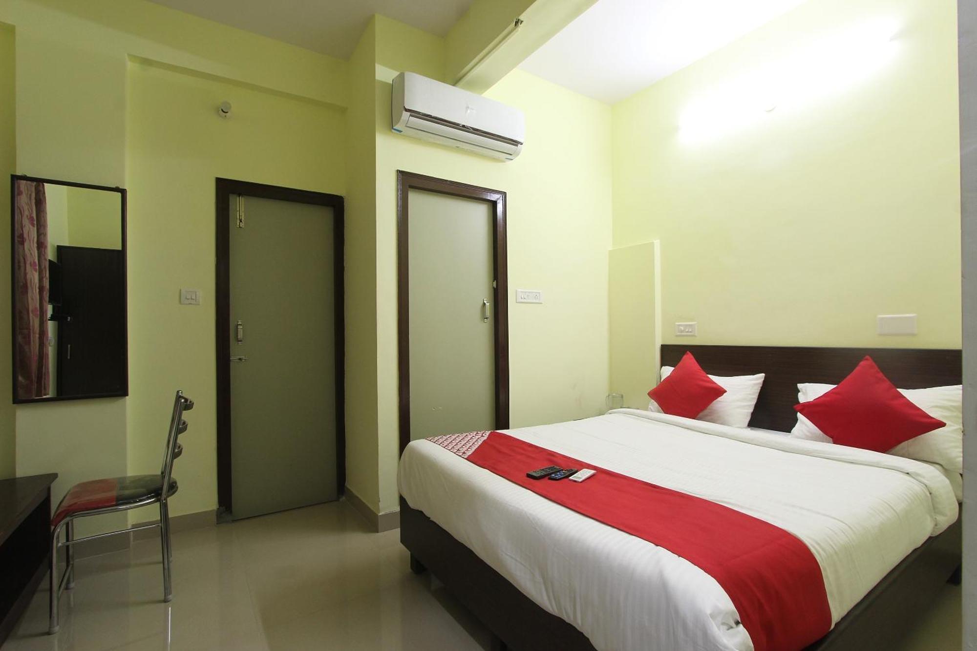 Hotel O V R Residency Near Sri Amruth Chithra Mandira Bangalore Exterior photo