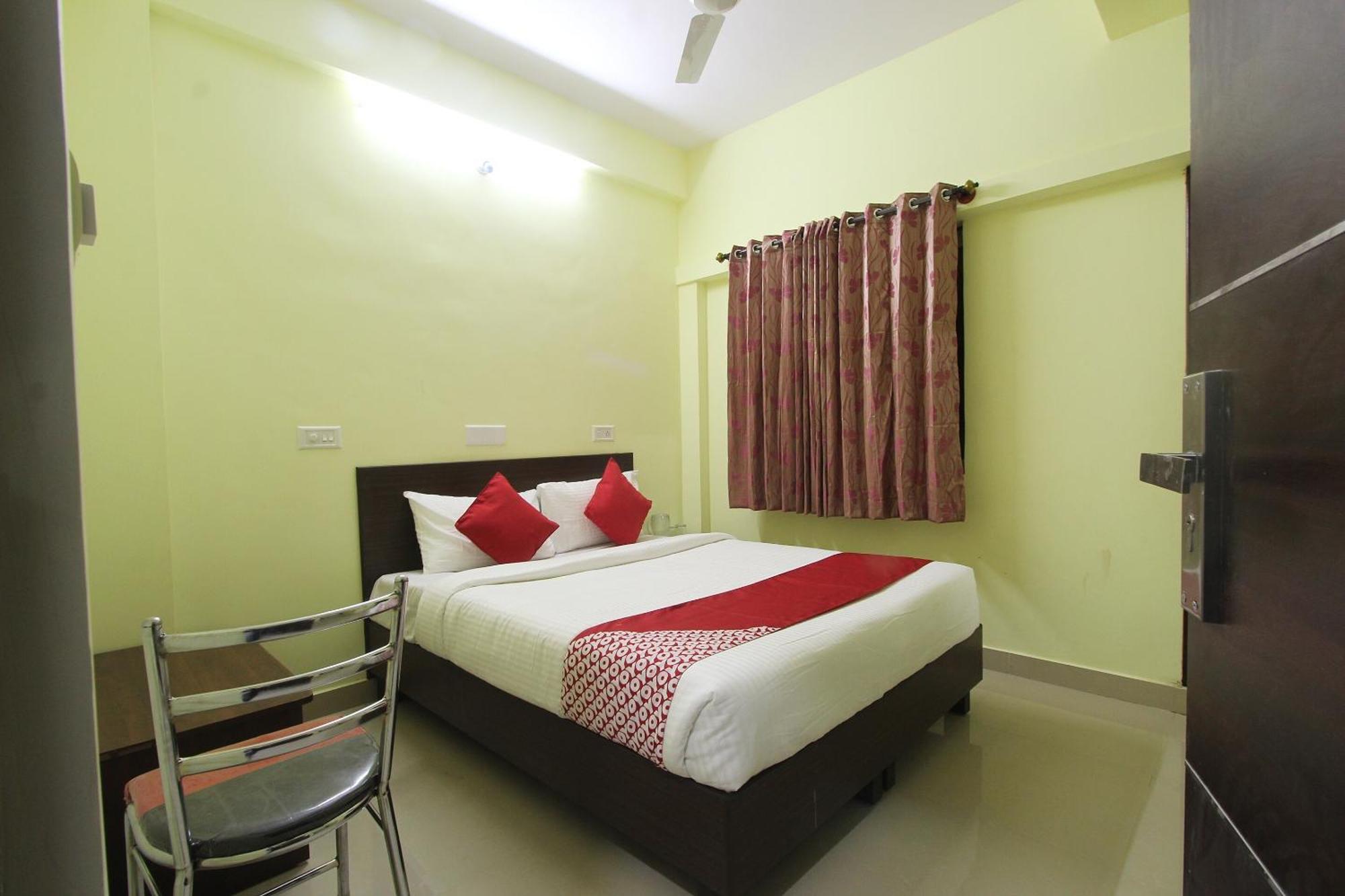 Hotel O V R Residency Near Sri Amruth Chithra Mandira Bangalore Exterior photo